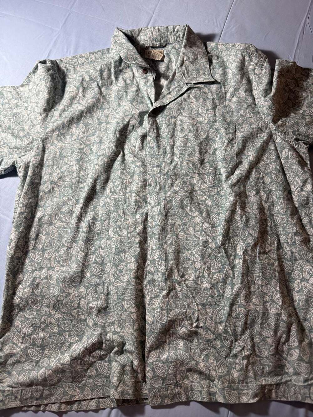 L.L. Bean Mens Camp Collar Tropical Shirt Green Seashells Sz L